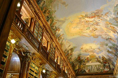 彼切尔洞窟修道院