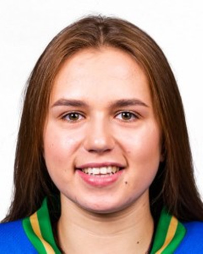 波利纳·卢奇尼科娃