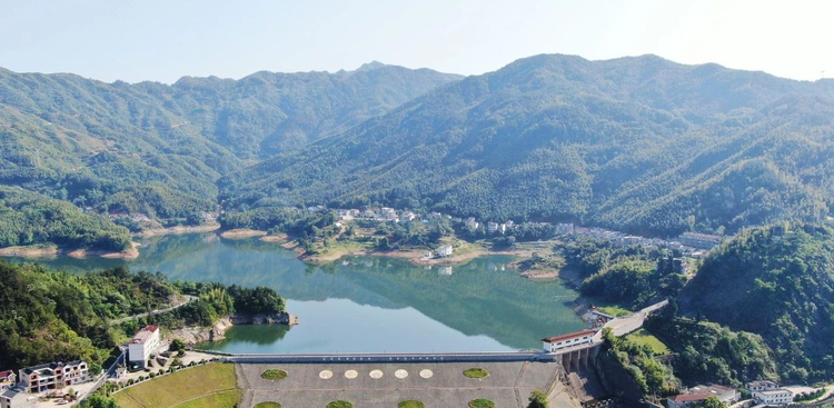 钓鱼台水库1.png