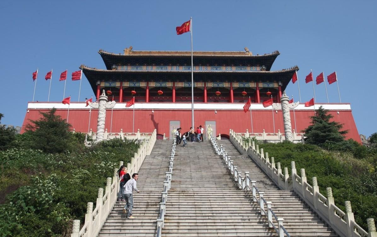 华西村山寨版天安门