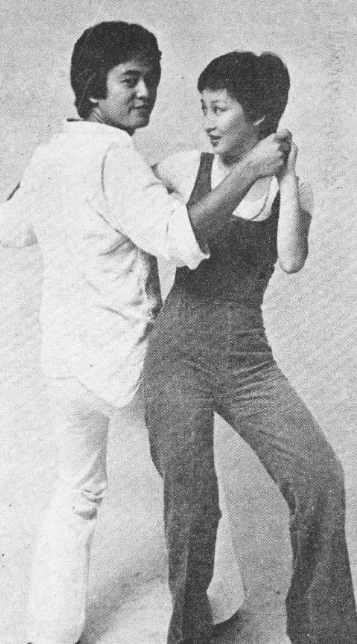 青春热潮 的剧照.png