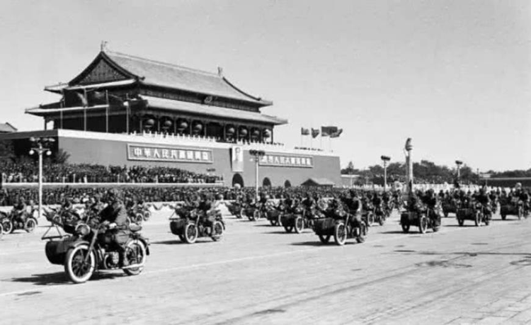 中国人民解放军