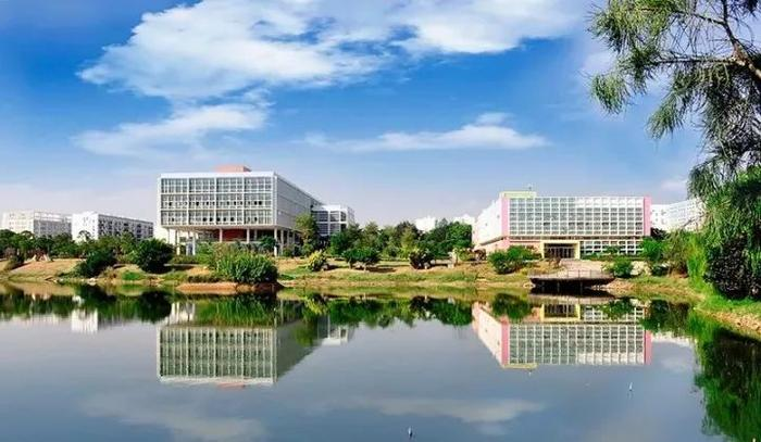 厦门南洋职业学院