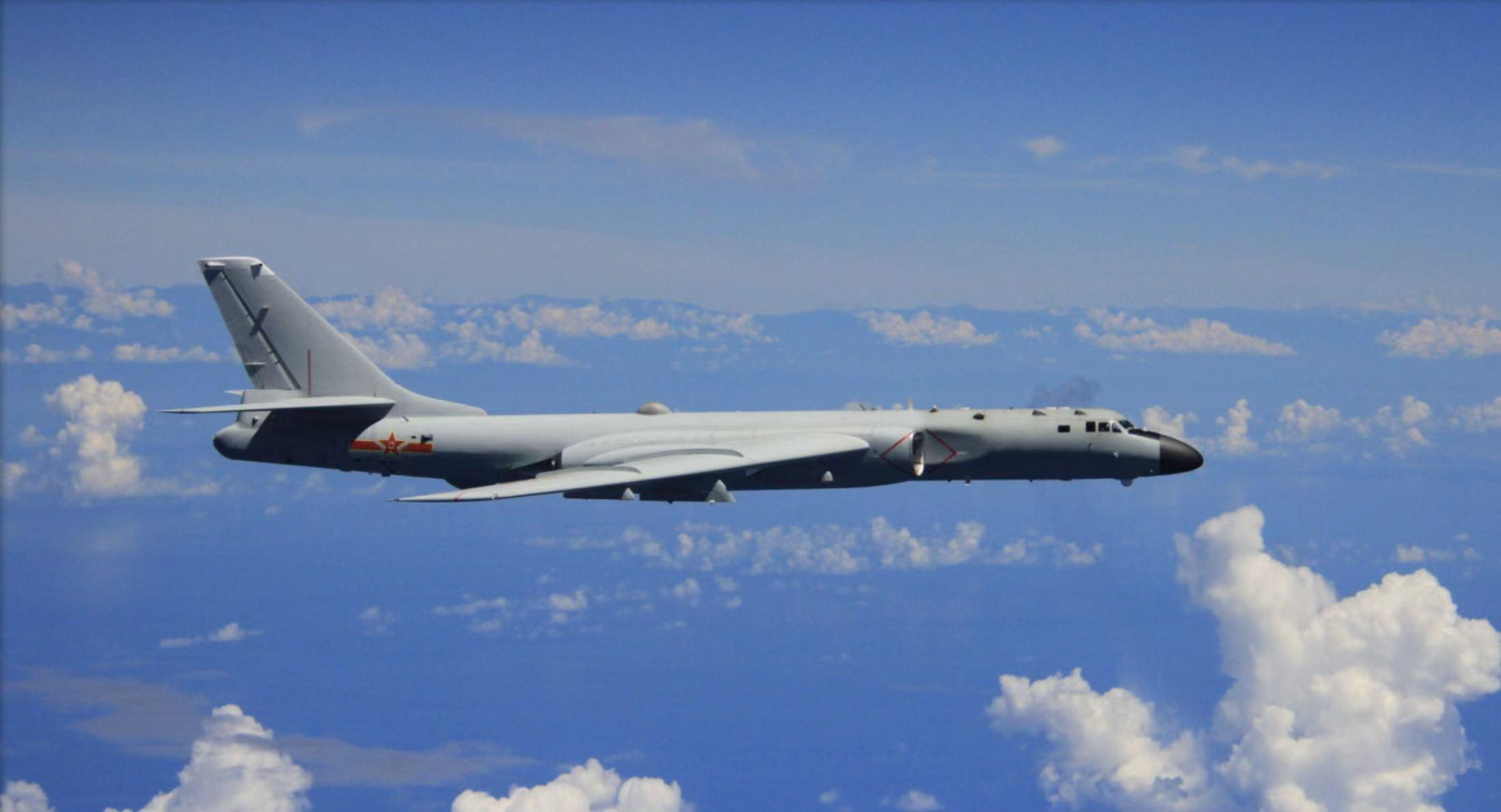 轰-6K型轰炸机