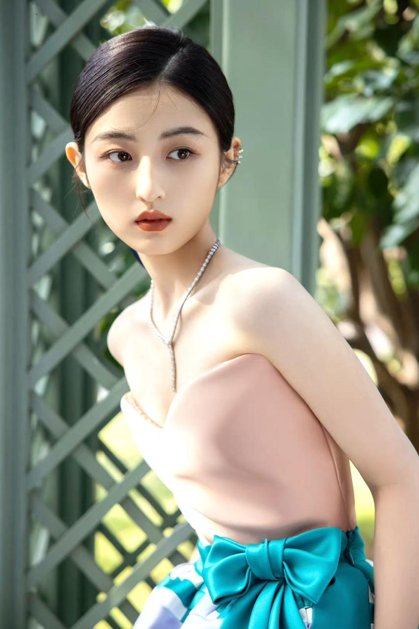 张子枫