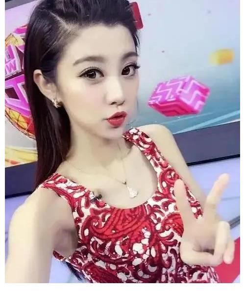费沁雯