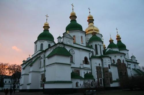 彼切尔洞窟修道院