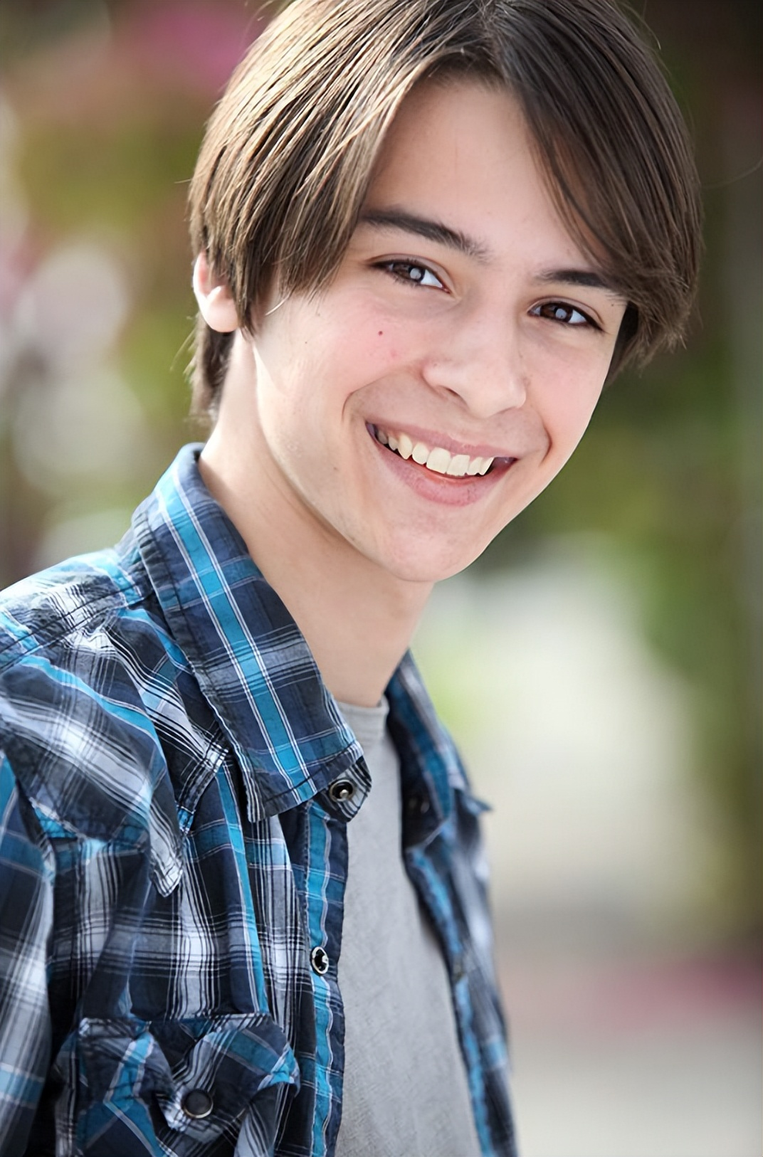 布里德基·萨蒂纳