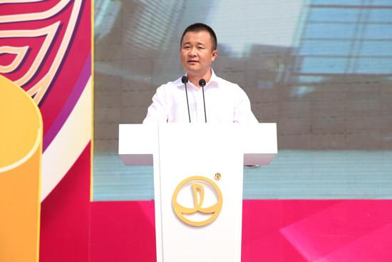 万达集团副总裁张立洲