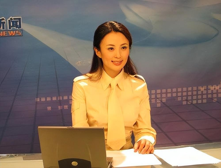 杨童舒