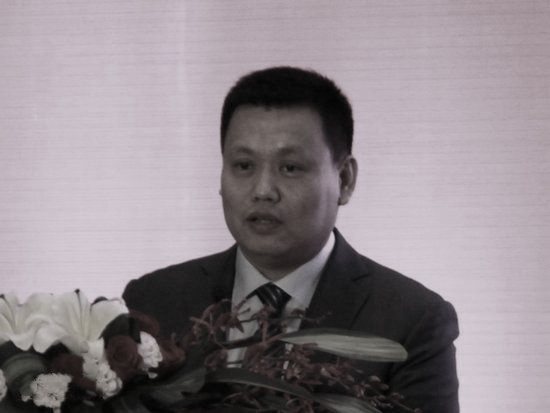 李勇