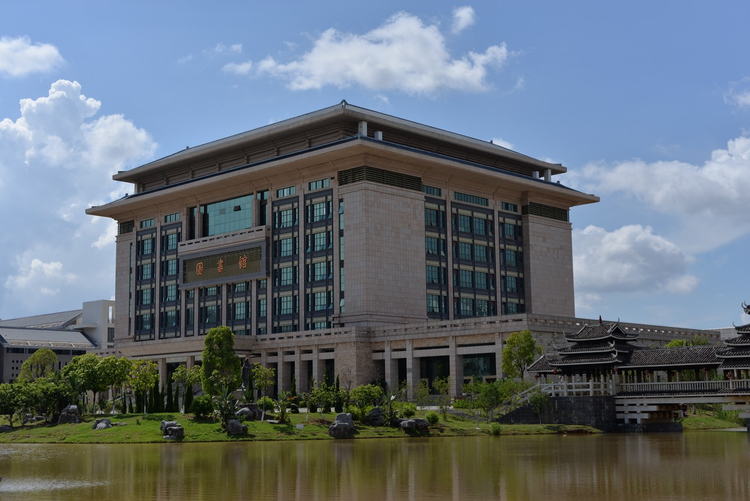 南宁学院