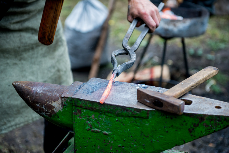 铁匠伪造细节blacksmith forges detail