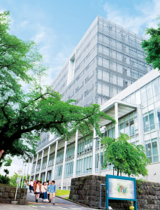明治大学