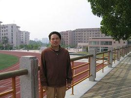 陈振龙