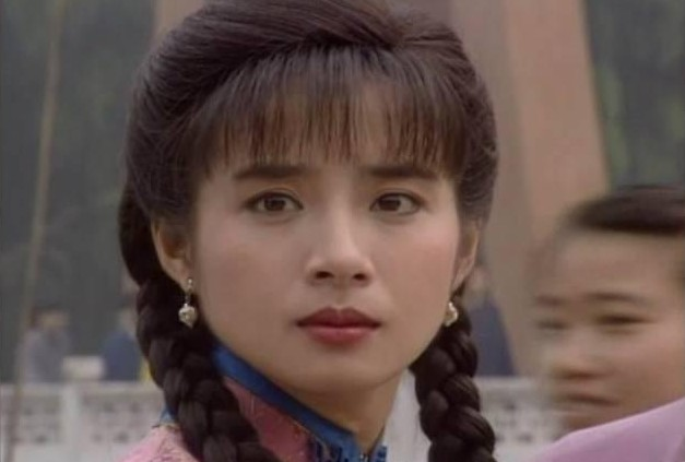 岳翎.png