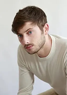 莉娜·劳泽米斯