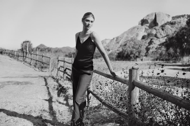 伊丽莎白·德比齐