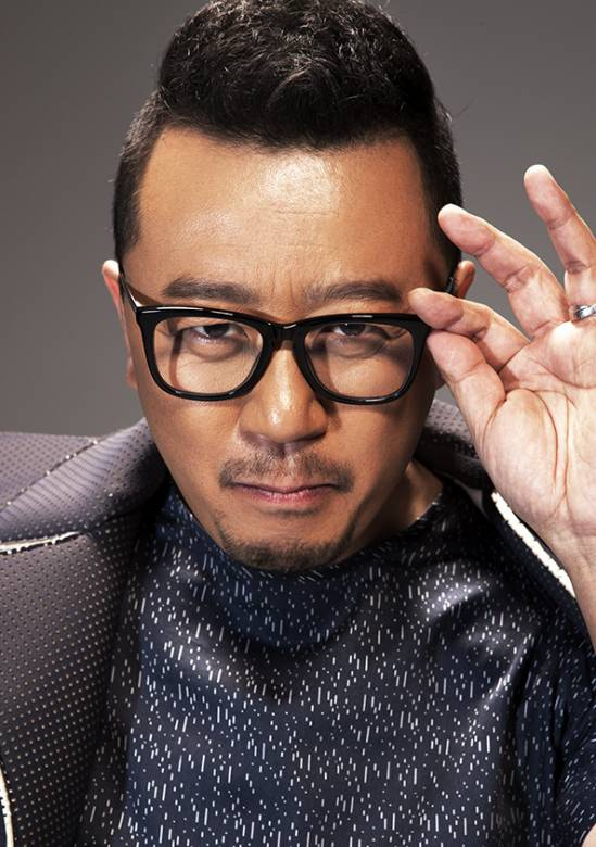 家变[2004年杜雨露宋春丽主演的电视剧]