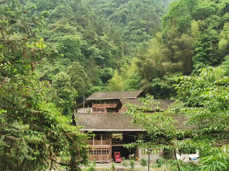 利川市