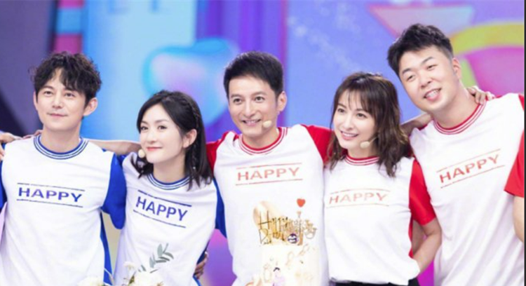 何炅