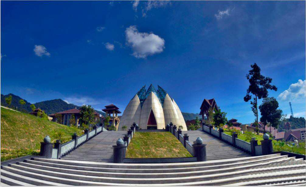 经律论文化旅游小镇