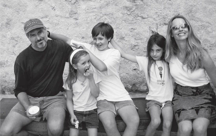 劳伦娜·鲍威尔·乔布斯