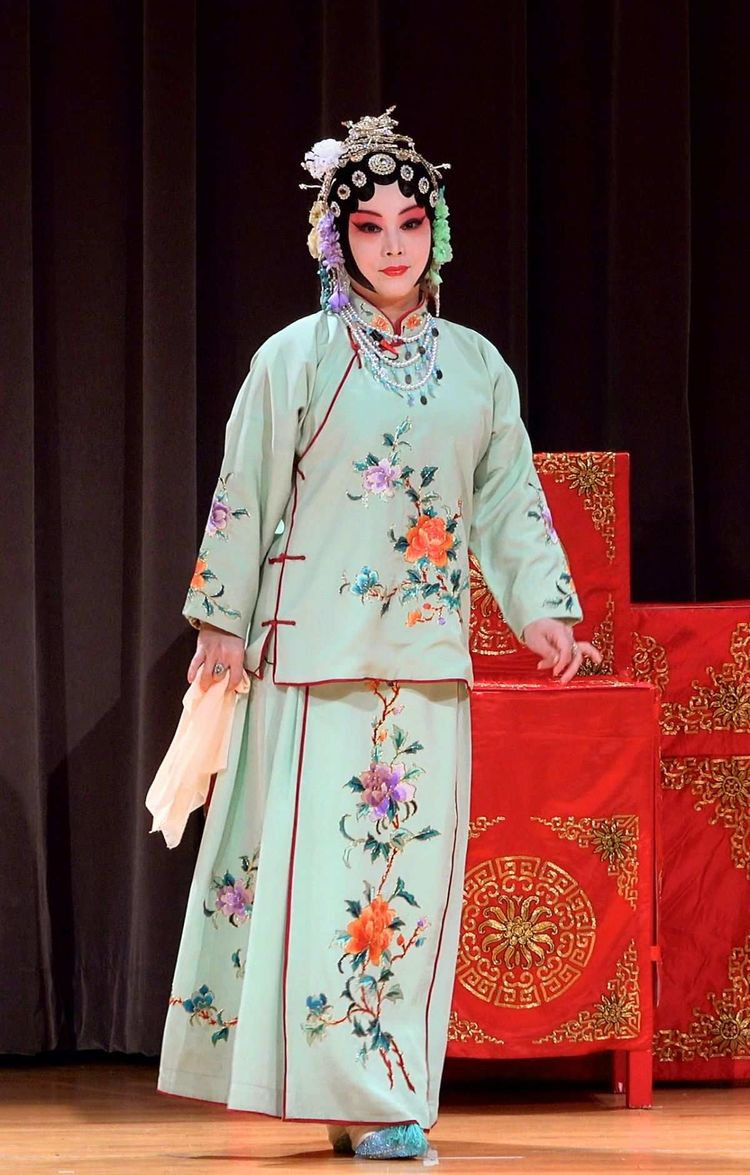 齐淑芳