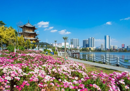 安宁市东湖公园.jpeg