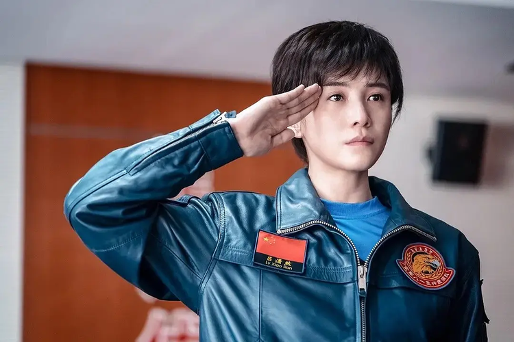 我和我的祖国 宋佳.png