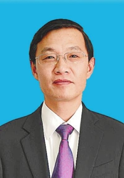李立