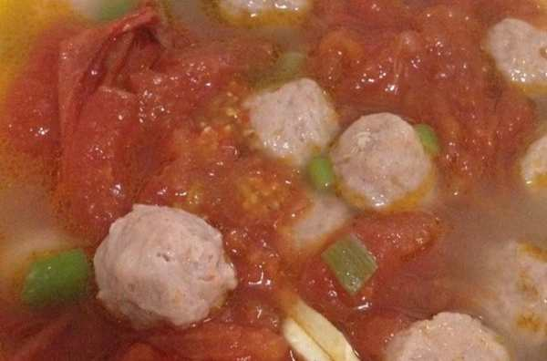 西红柿鱼丸汤