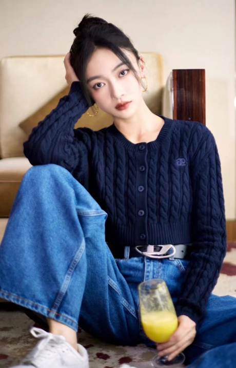 吴谨言