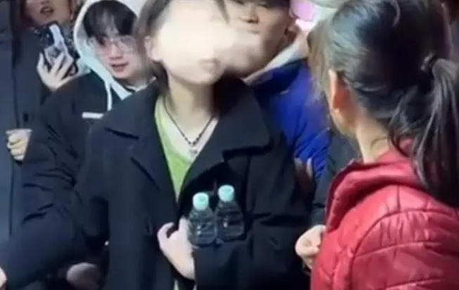 12·31长沙天价麻辣烫事件