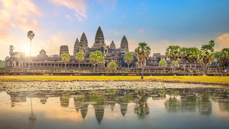 Ankor_Wat_temple.jpeg