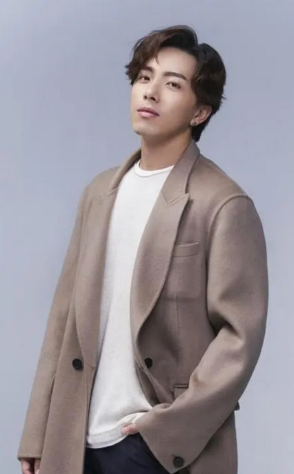 谢坤达 (台湾男歌手,演员,主持人)