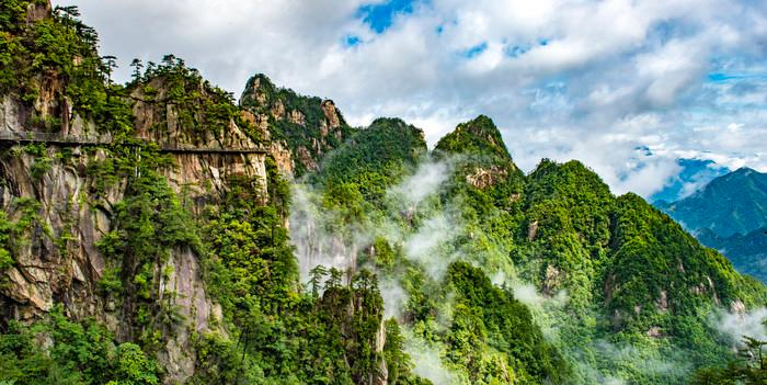 大明山