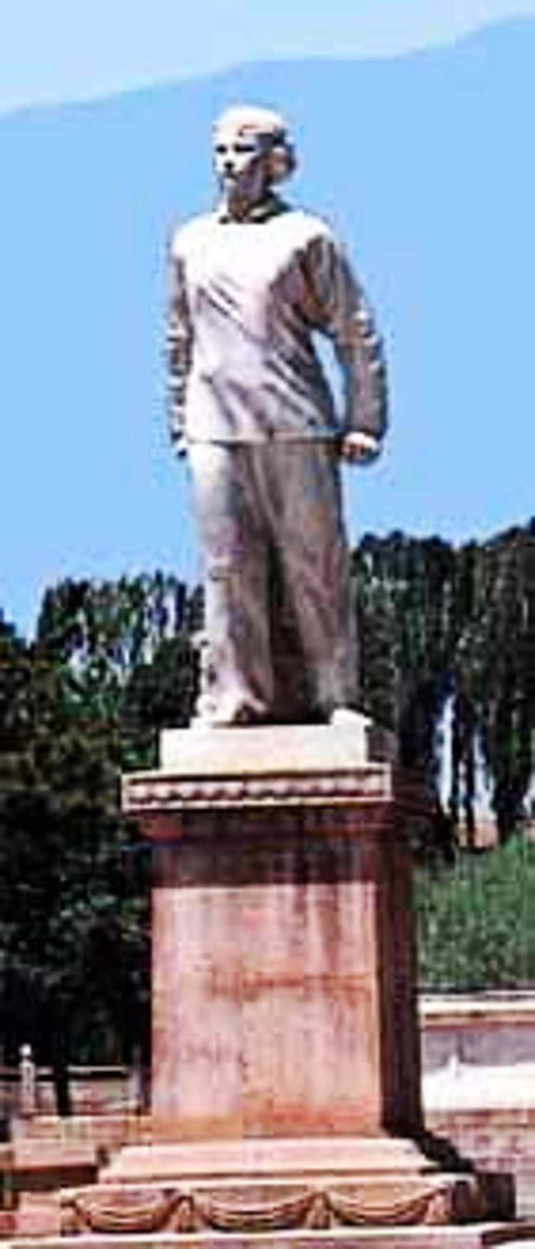 刘胡兰村