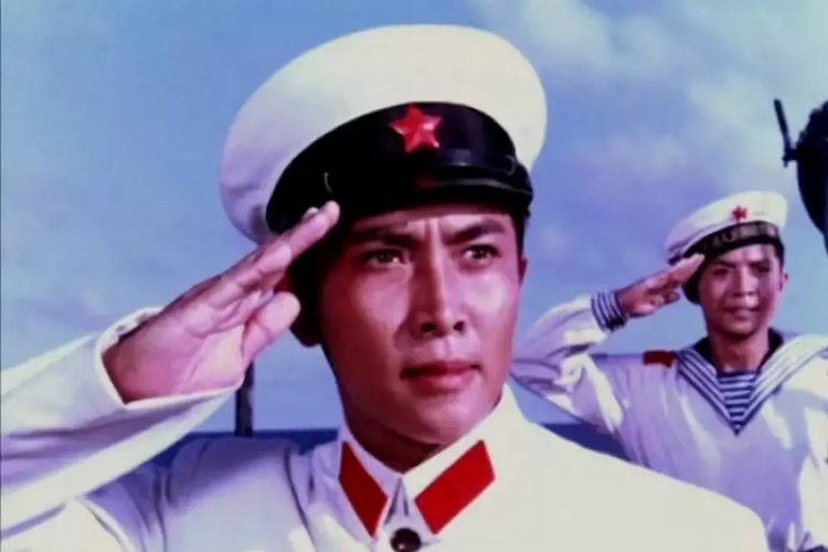 唐国强.jpeg