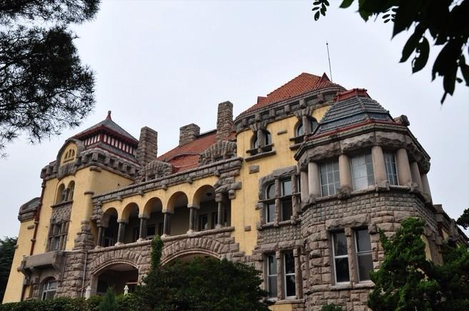 青岛德国总督楼旧址博物馆