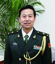 军博书画院书法创作员杨海峰