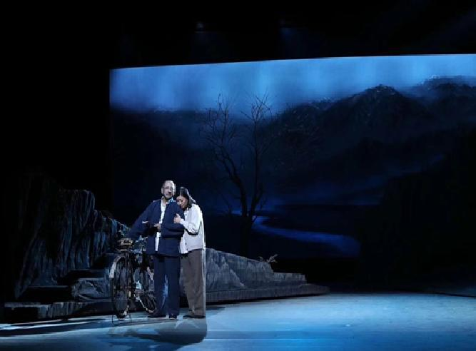 柳青[西安话剧院创作排演话剧]