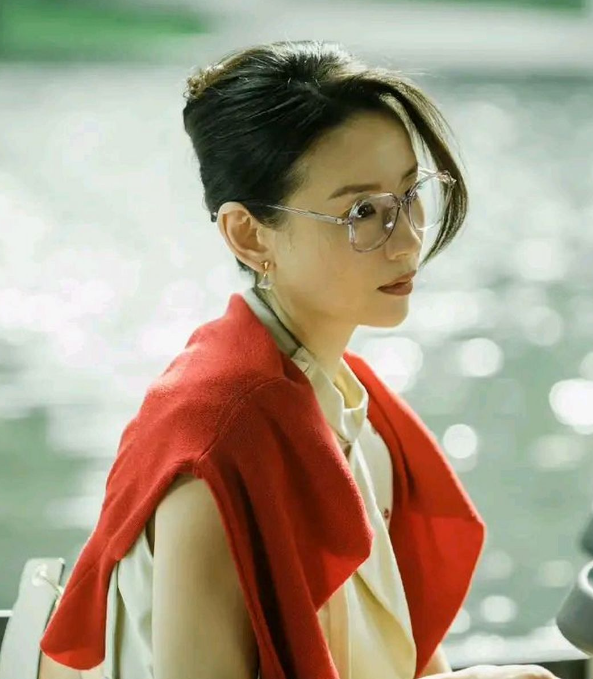 董洁