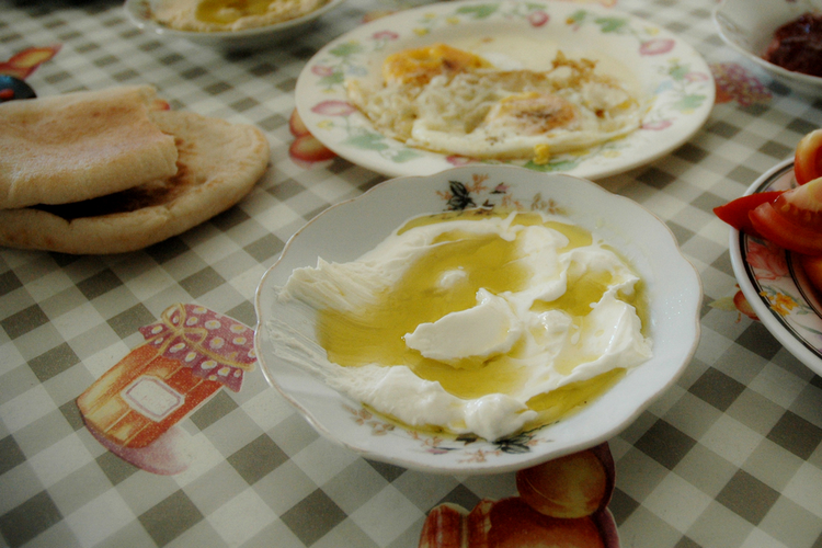 Palestine_breakfast.jpeg