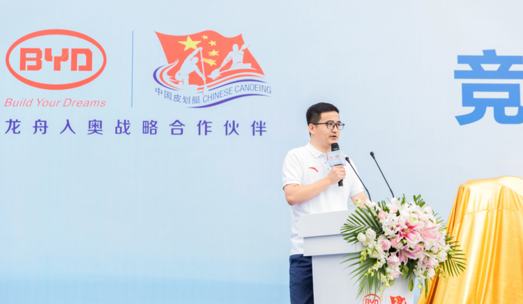 李云飞