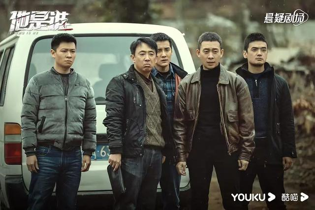 他是谁