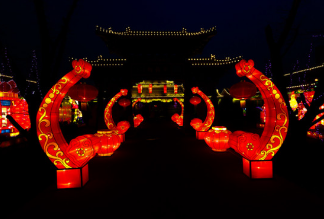 七巧灯会.png
