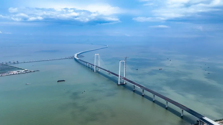 深中通道