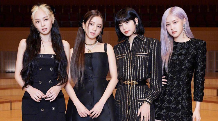 whistle[BLACKPINK演唱歌曲]