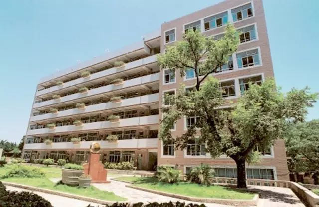 福建师范大学附属中学